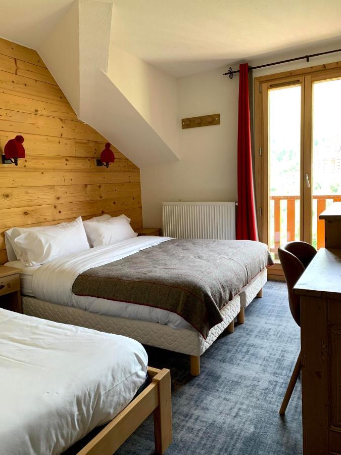 Hotel Lac Bleu 1650 Saint-Francois-Longchamp Εξωτερικό φωτογραφία