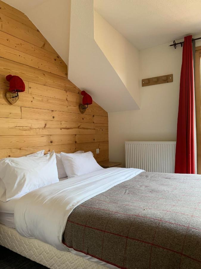 Hotel Lac Bleu 1650 Saint-Francois-Longchamp Εξωτερικό φωτογραφία