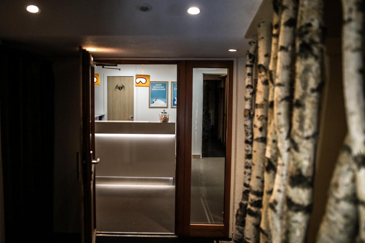 Hotel Lac Bleu 1650 Saint-Francois-Longchamp Εξωτερικό φωτογραφία